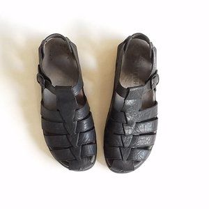 Sold - Mephisto black fisherman style Sam sandals